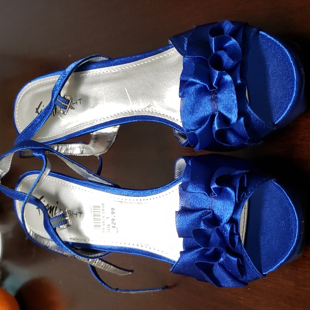 Blue strappy pumps